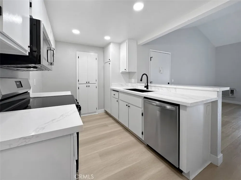 3535 Banbury #108 Riverside, CA 92505