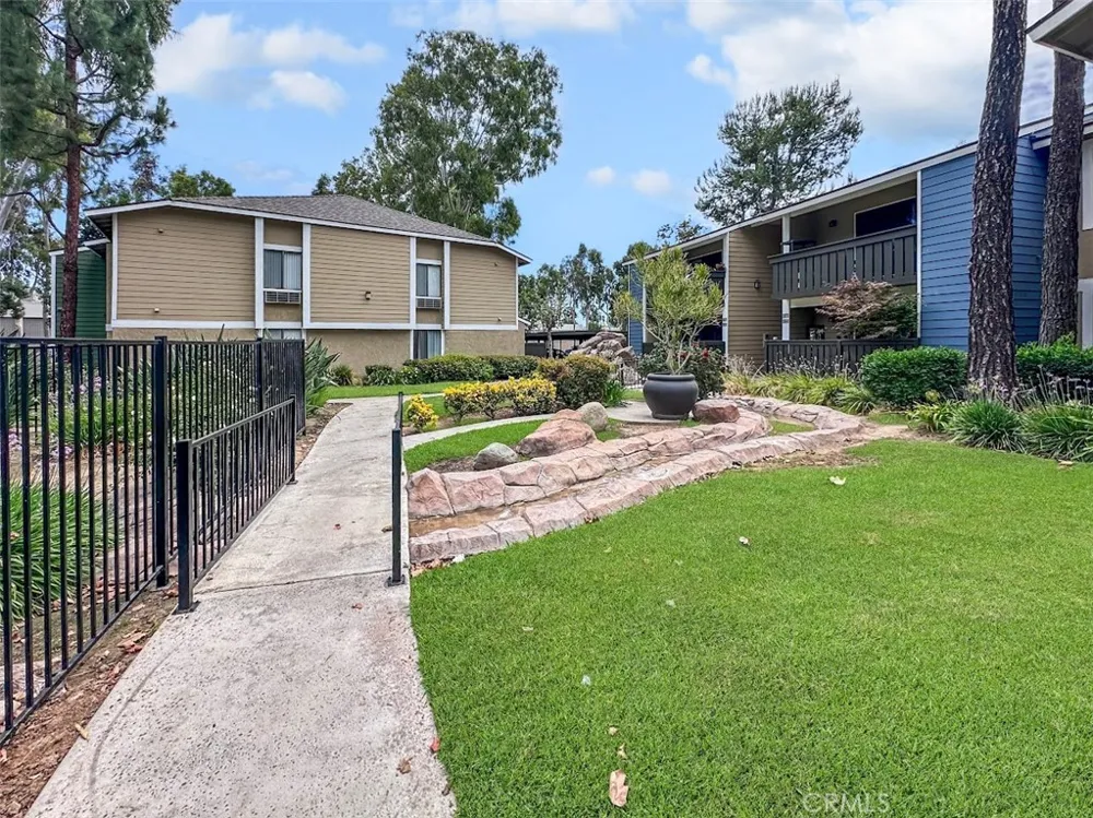 3535 Banbury #108 Riverside, CA 92505