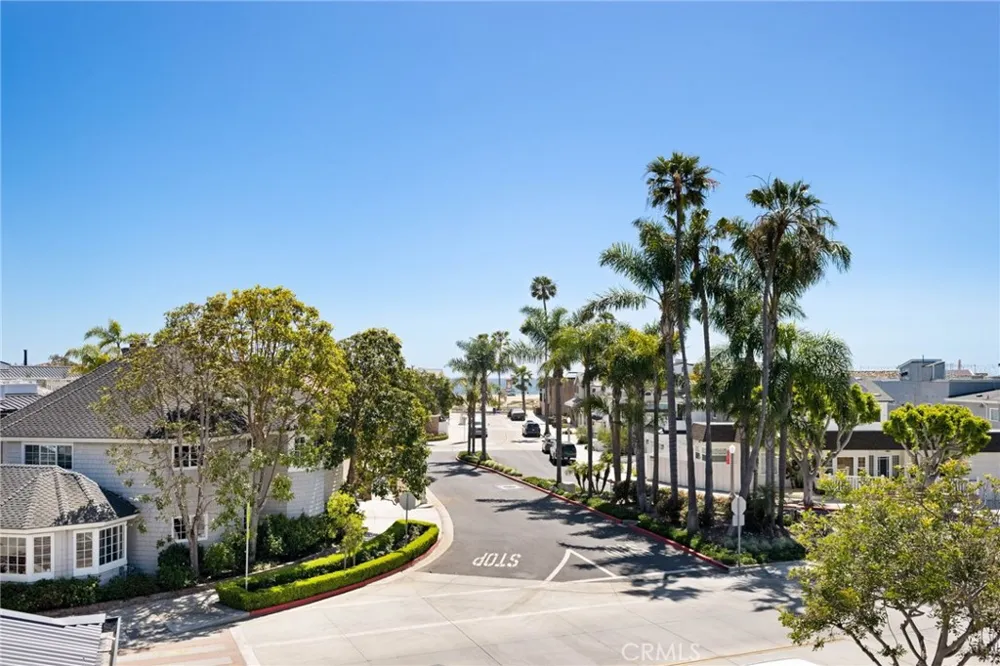 1416 E Balboa Boulevard Newport Beach, CA 92661