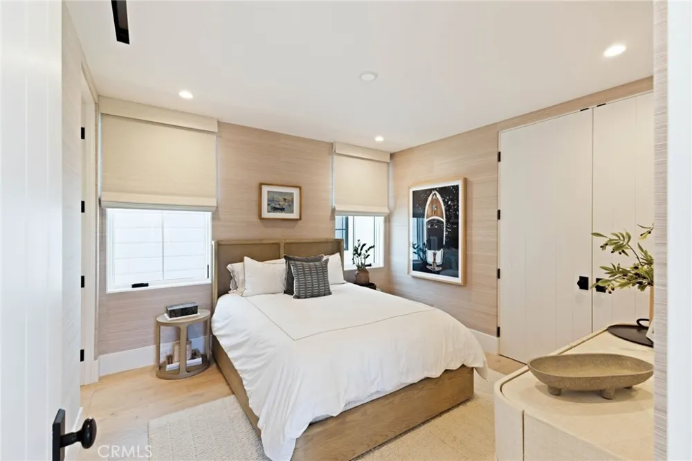 1416 E Balboa Boulevard Newport Beach, CA 92661