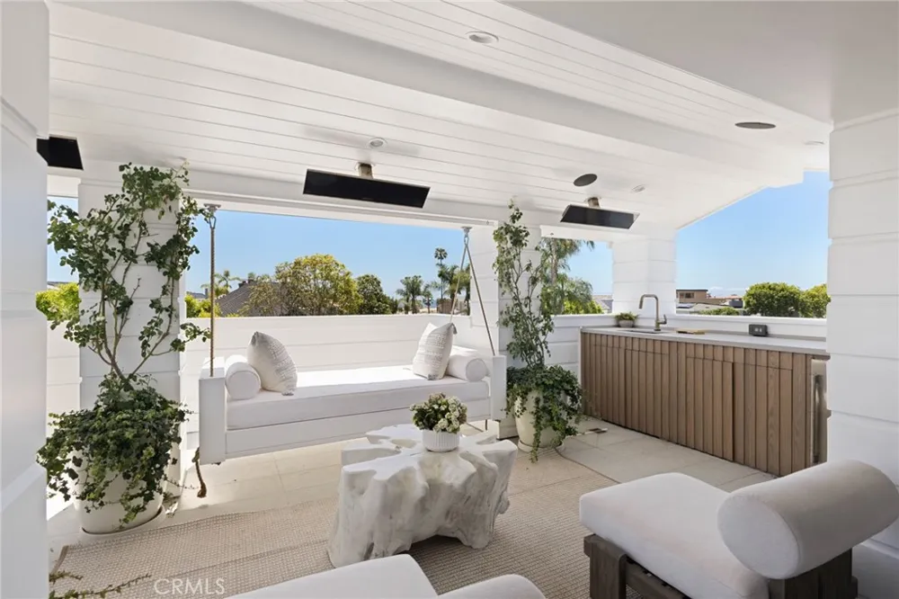 1416 E Balboa Boulevard Newport Beach, CA 92661
