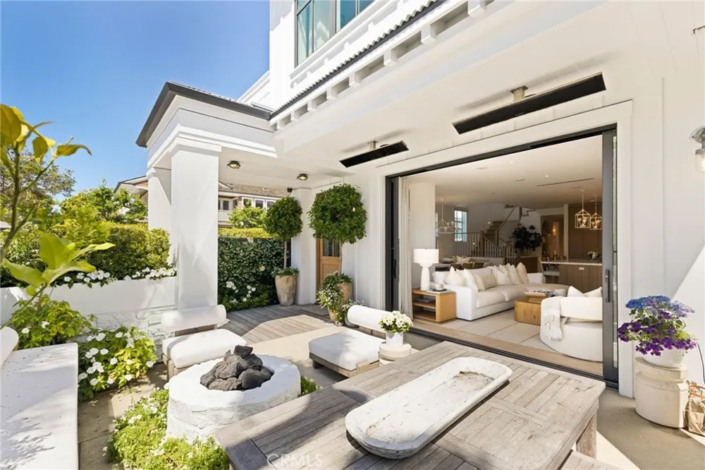 1416 E Balboa Boulevard Newport Beach, CA 92661