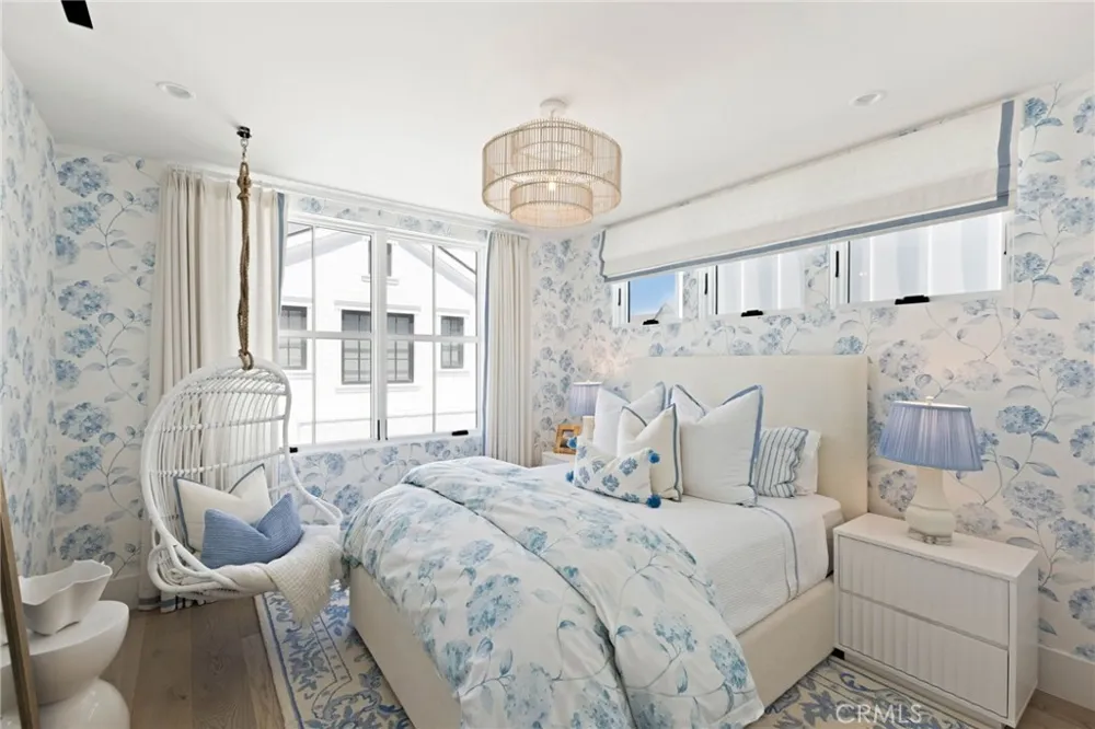 1416 E Balboa Boulevard Newport Beach, CA 92661