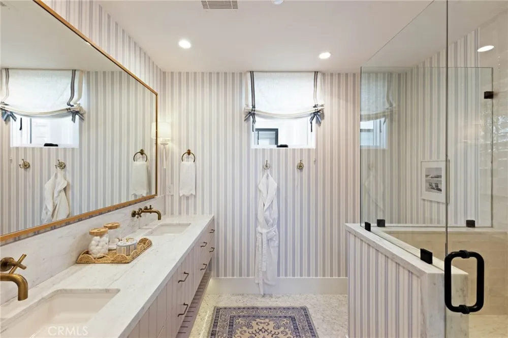 1416 E Balboa Boulevard Newport Beach, CA 92661