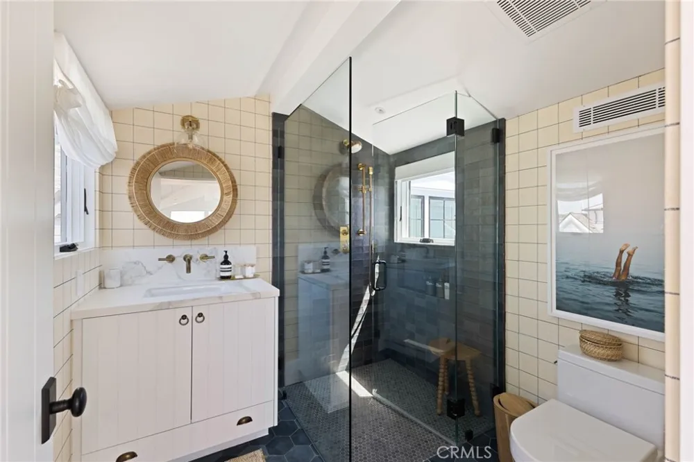 1416 E Balboa Boulevard Newport Beach, CA 92661