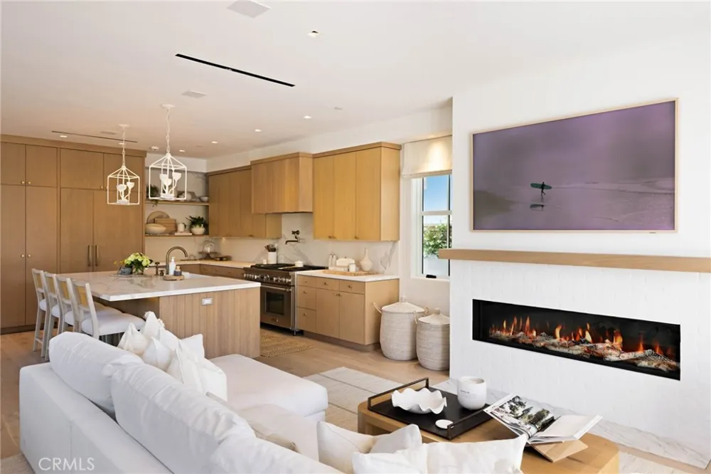 1416 E Balboa Boulevard Newport Beach, CA 92661