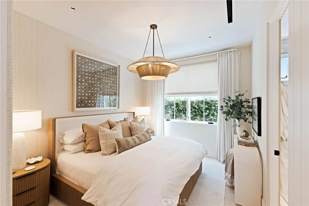 1416 E Balboa Boulevard Newport Beach, CA 92661