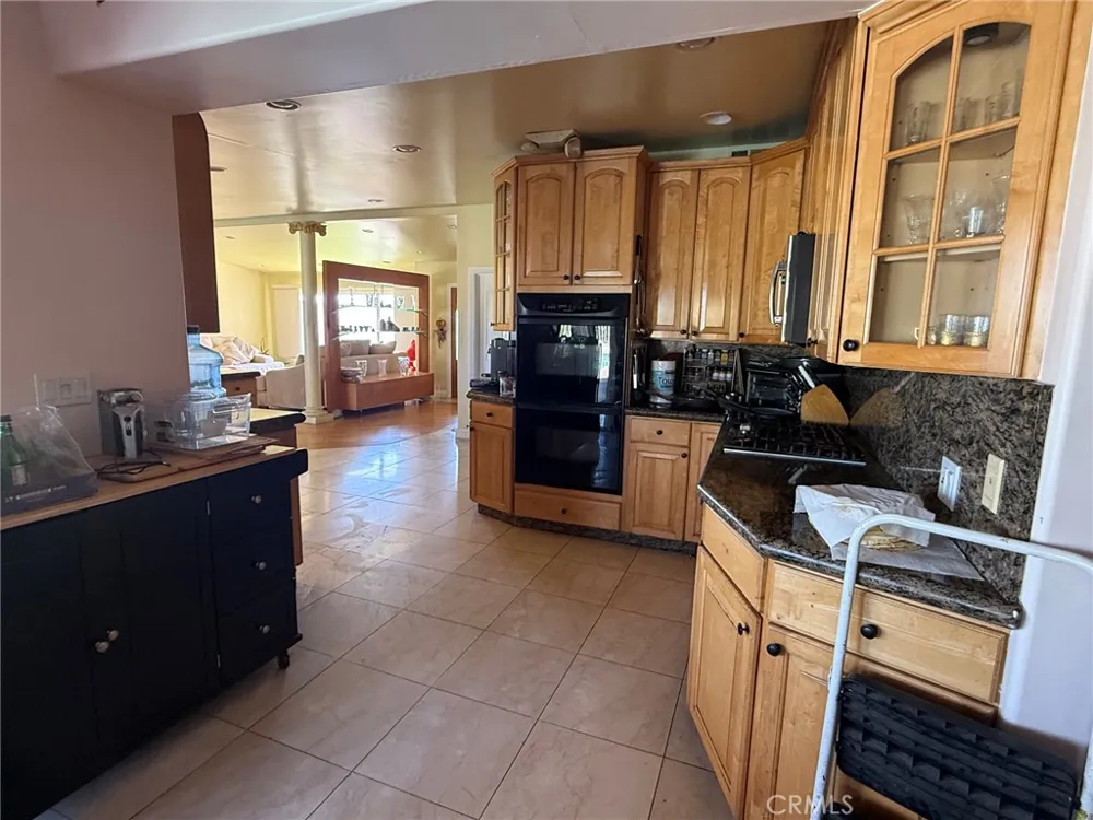 1606 Glenmont Drive Glendale, CA 91207