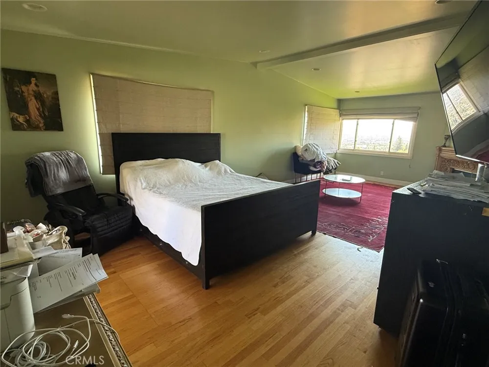 1606 Glenmont Drive Glendale, CA 91207