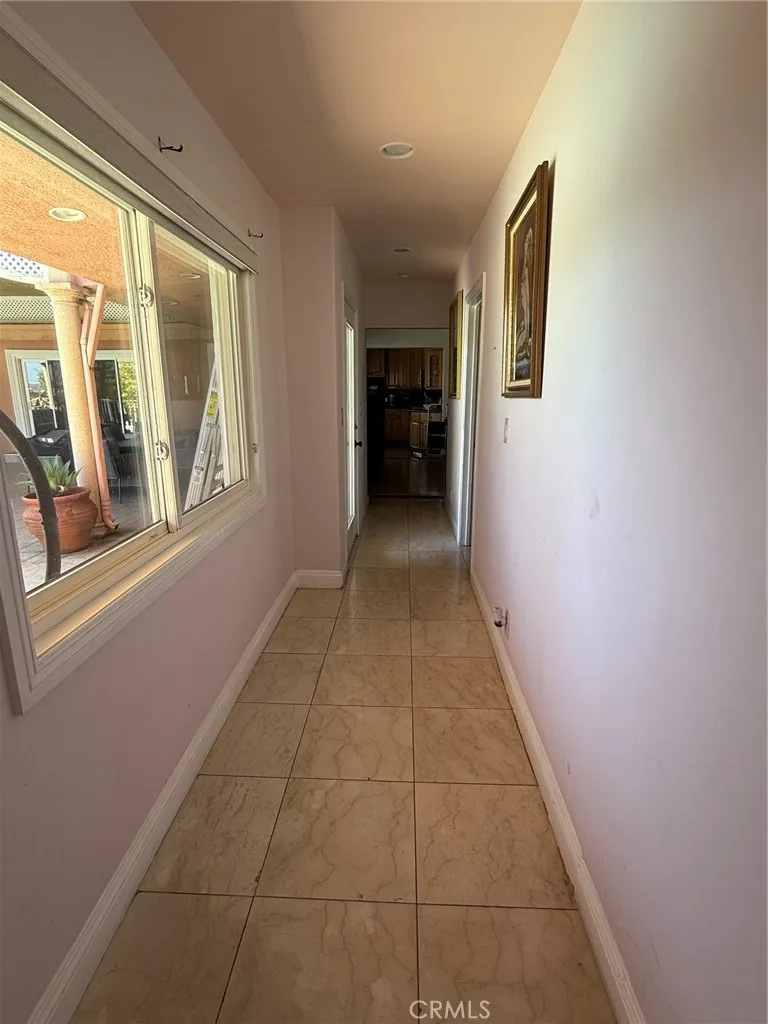 1606 Glenmont Drive Glendale, CA 91207