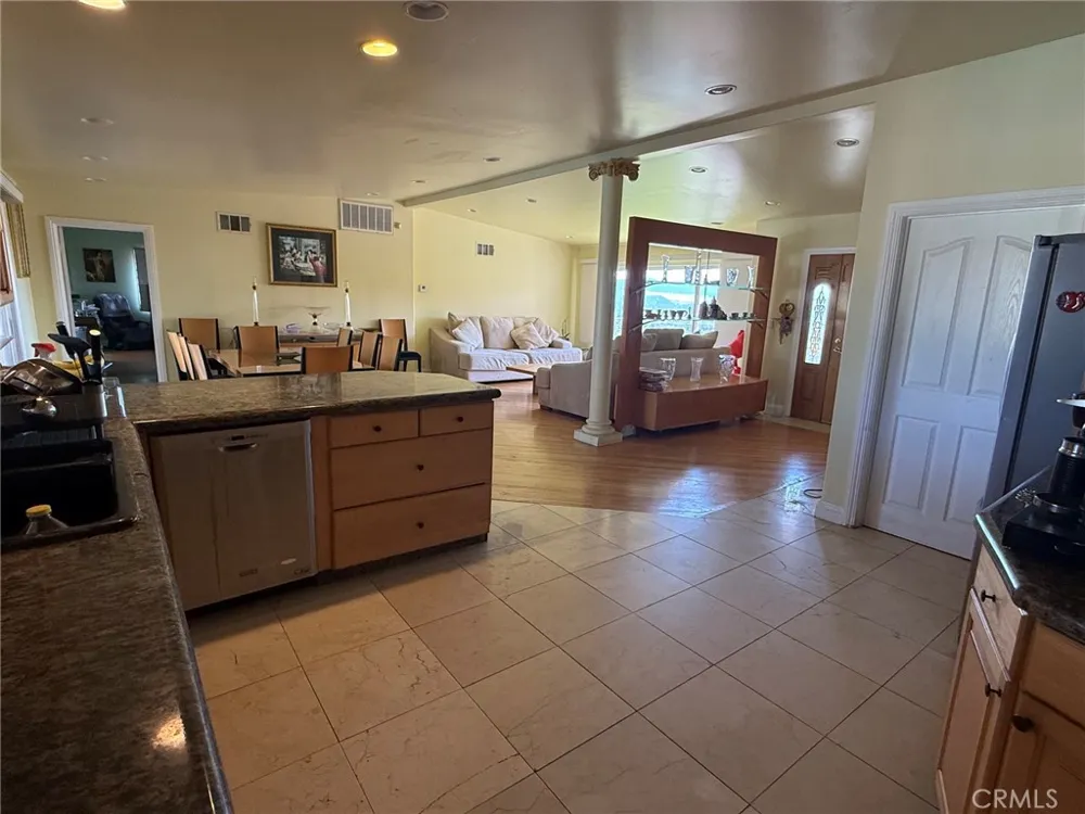 1606 Glenmont Drive Glendale, CA 91207