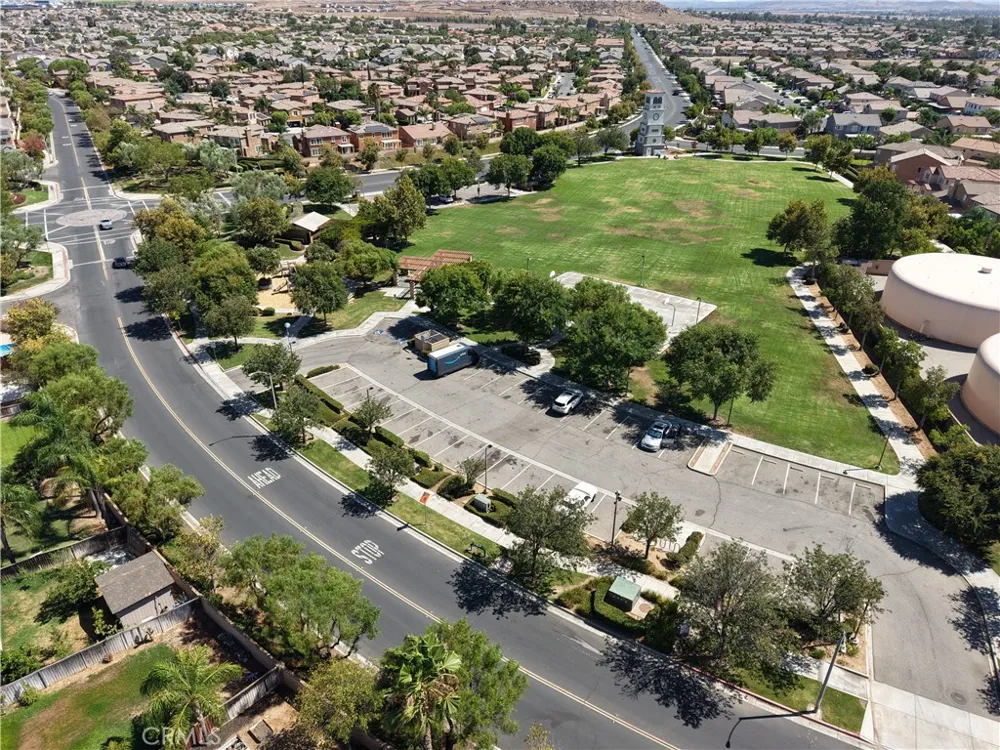 1423 Palma Bonita Perris, CA 92571