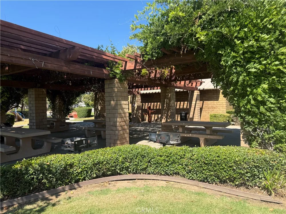 1423 Palma Bonita Perris, CA 92571