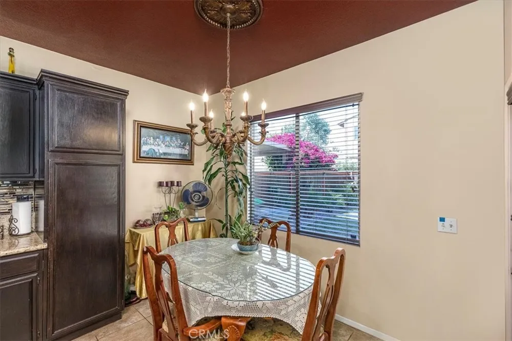 1423 Palma Bonita Perris, CA 92571