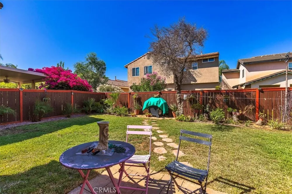 1423 Palma Bonita Perris, CA 92571