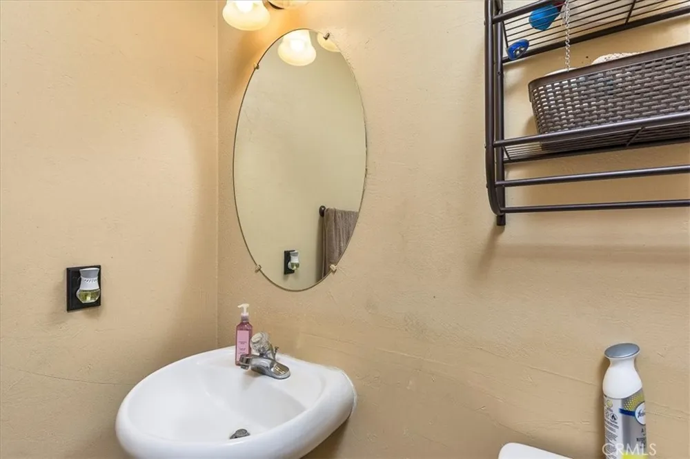 1423 Palma Bonita Perris, CA 92571