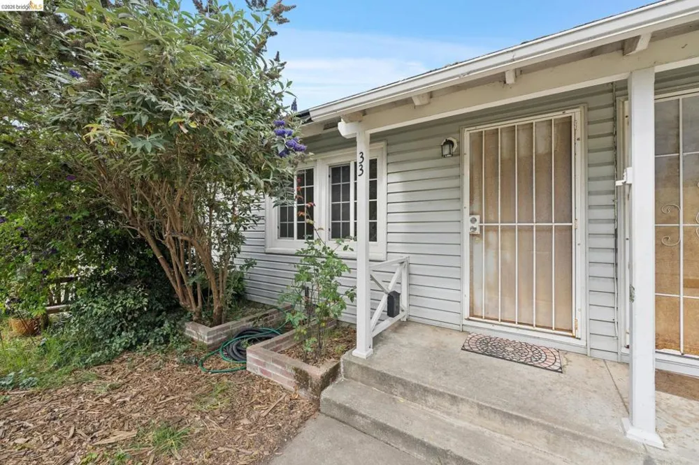 33 W Bissell Richmond, CA 94801