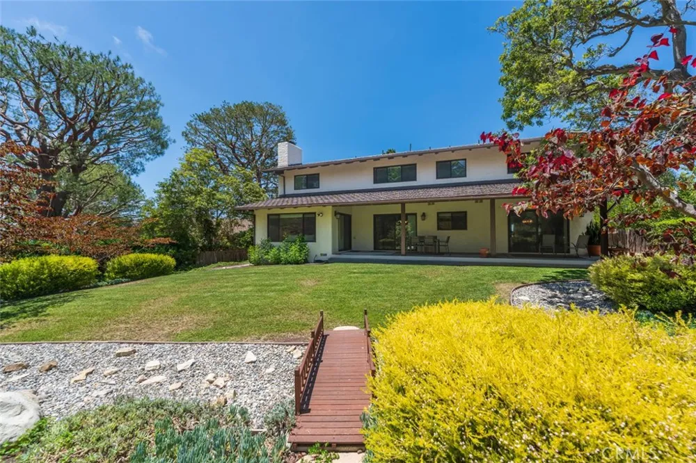 2896 Via Victoria Palos Verdes Peninsula, CA 90274