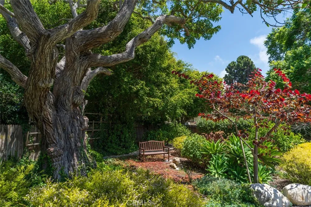 2896 Via Victoria Palos Verdes Peninsula, CA 90274