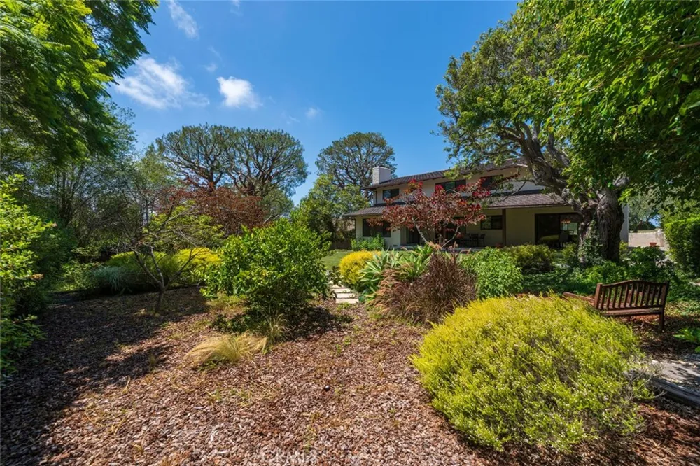 2896 Via Victoria Palos Verdes Peninsula, CA 90274