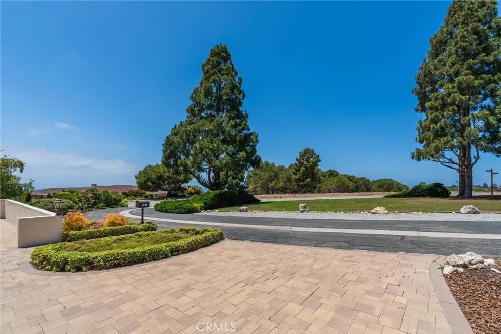 2896 Via Victoria Palos Verdes Peninsula, CA 90274
