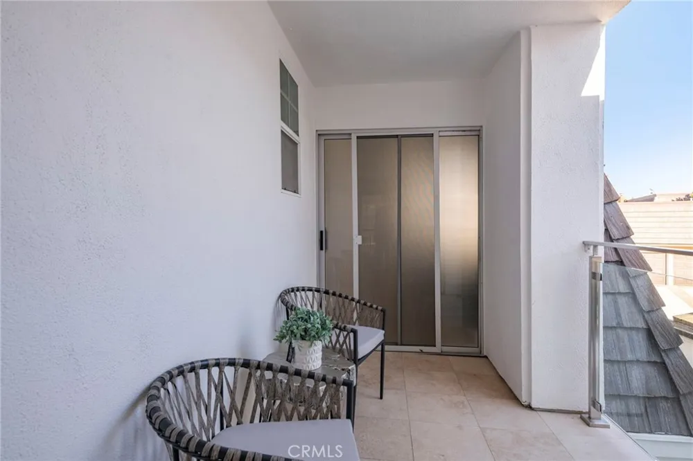 25 Rue Grand Ducal Newport Beach, CA 92660