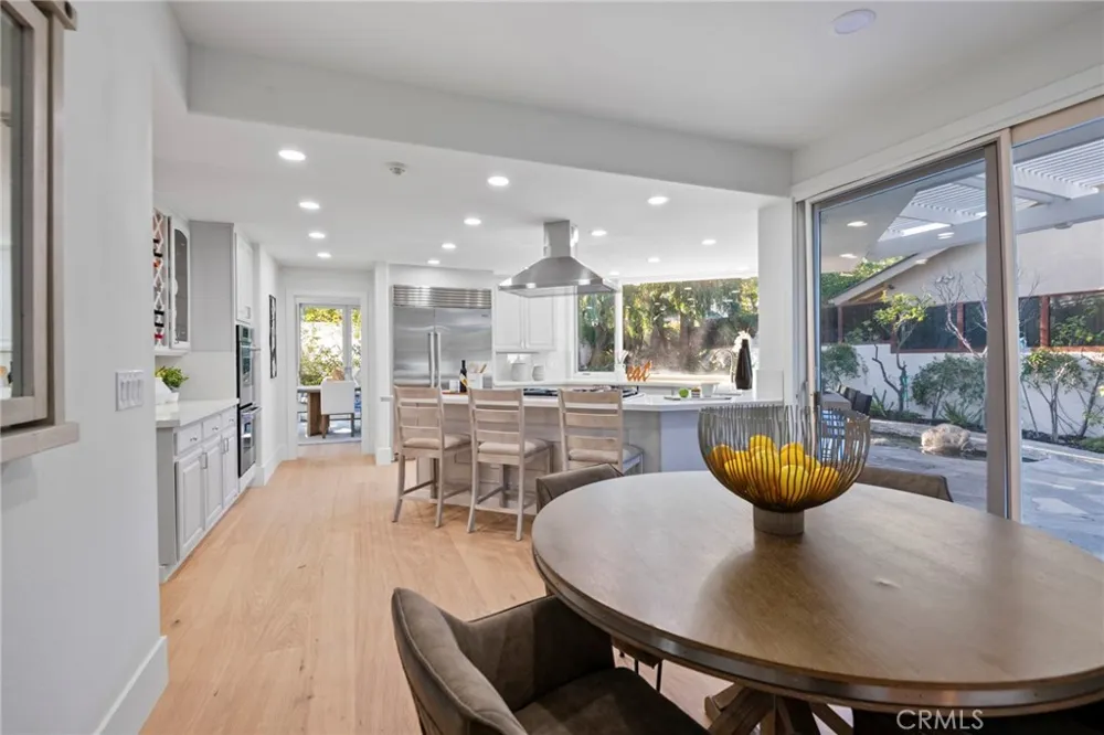 25 Rue Grand Ducal Newport Beach, CA 92660