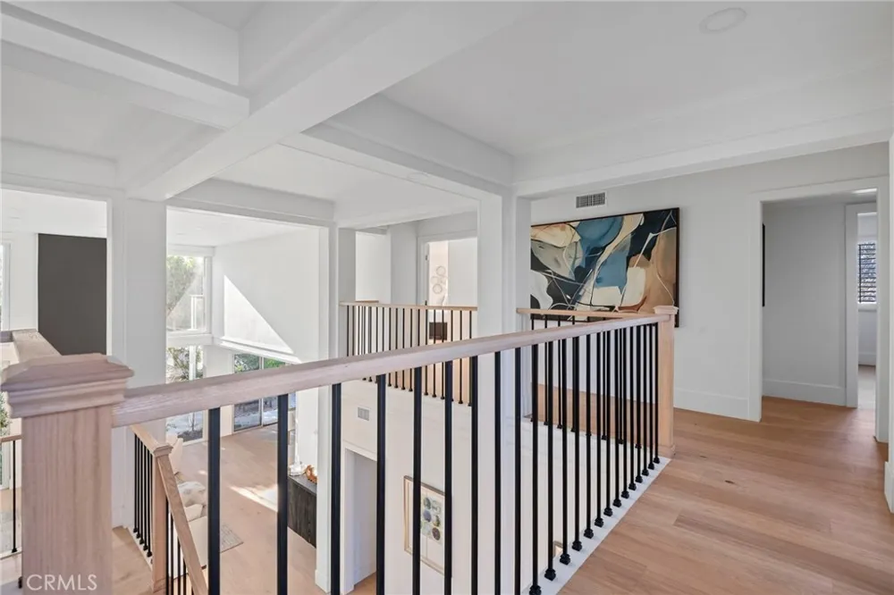 25 Rue Grand Ducal Newport Beach, CA 92660