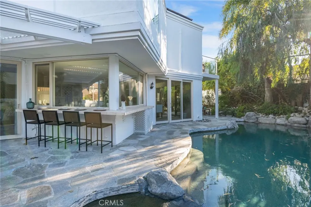 25 Rue Grand Ducal Newport Beach, CA 92660