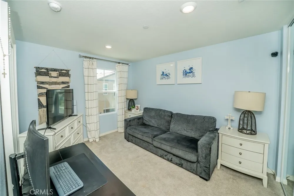 1617 Honeysuckle Place Upland, CA 91784