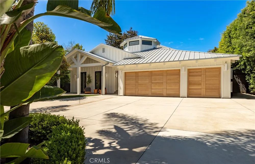 2419 Santiago Newport Beach, CA 92660
