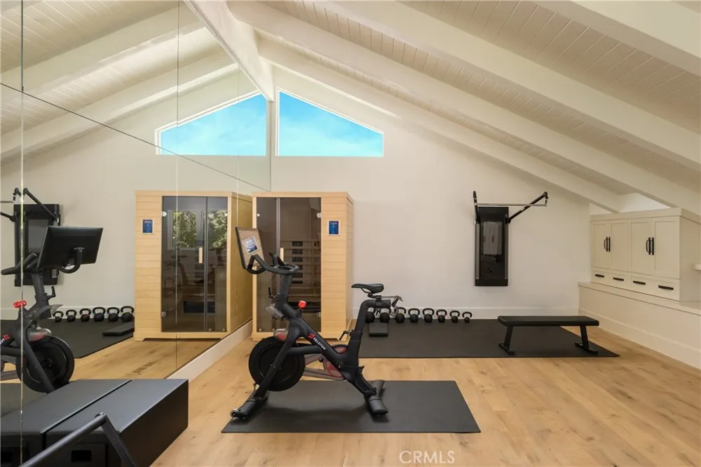 2419 Santiago Newport Beach, CA 92660
