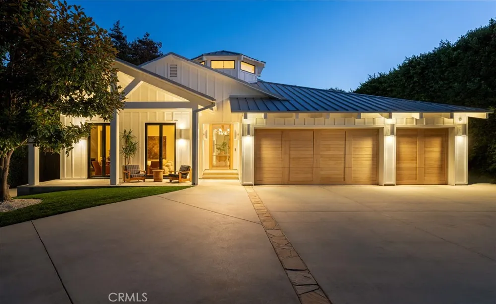 2419 Santiago Newport Beach, CA 92660