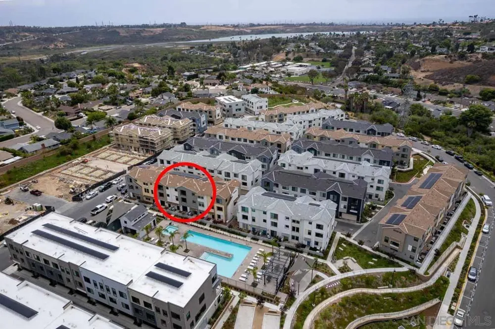 2564 Delphinium Ln Carlsbad, CA 92008