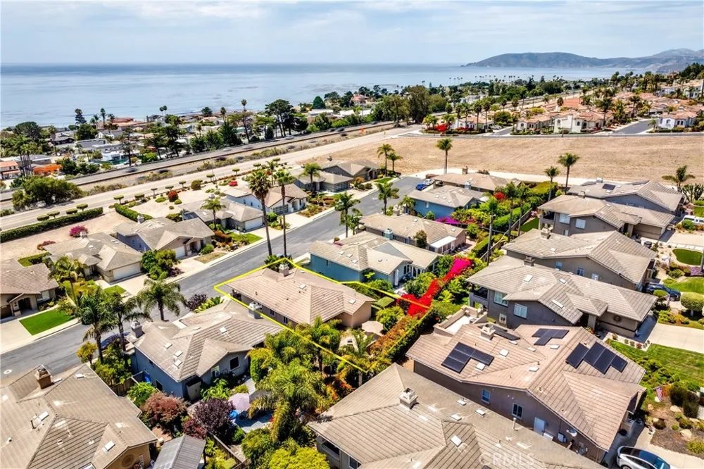 1607 Costa Del Sol Pismo Beach, CA 93449