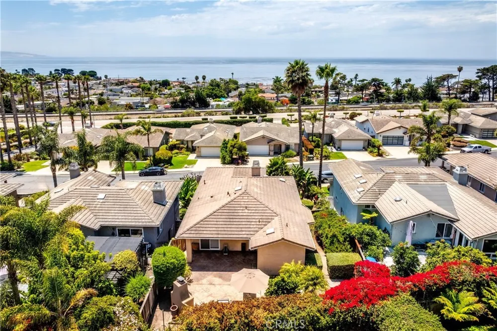 1607 Costa Del Sol Pismo Beach, CA 93449