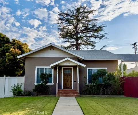 2149 Greenfield Avenue