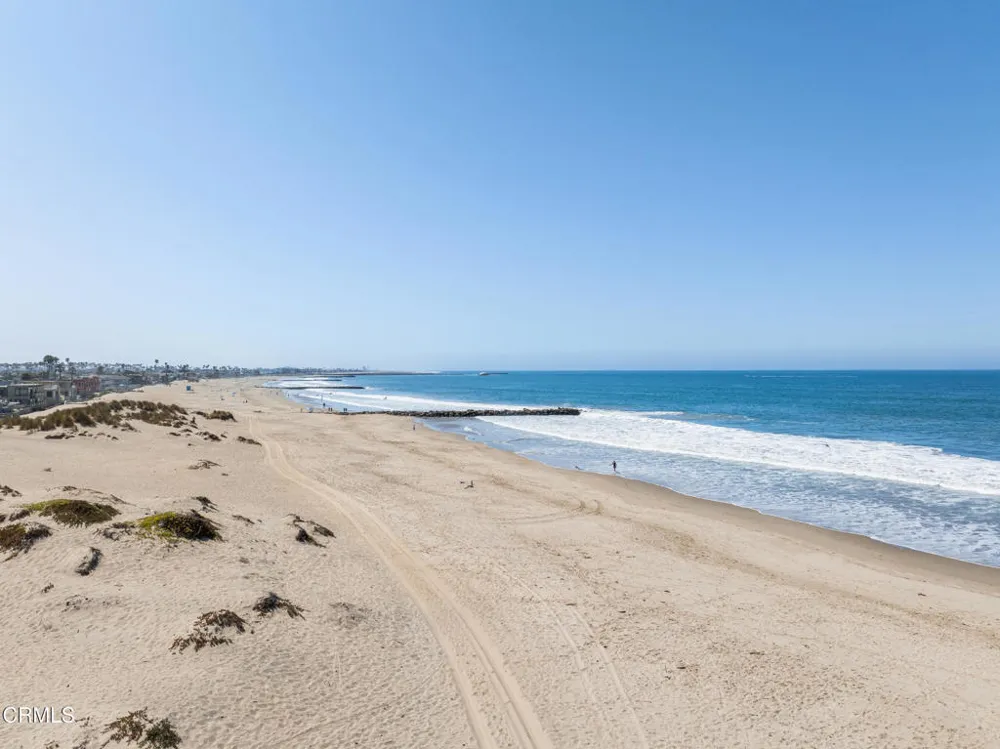 999 Waterbury Lane Ventura, CA 93001