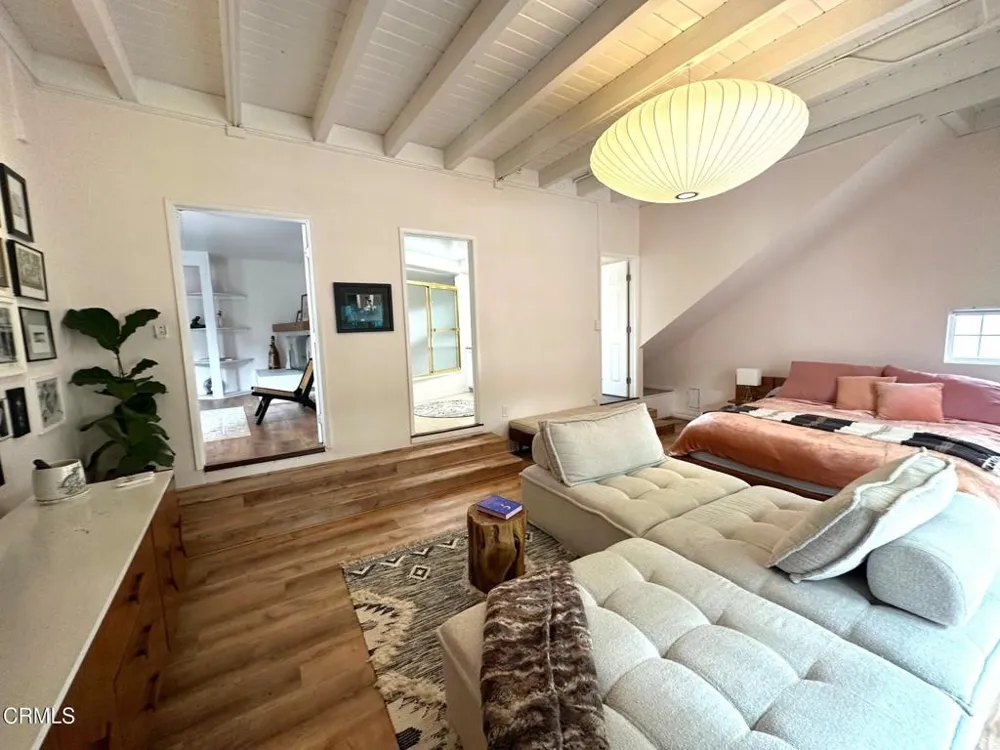 999 Waterbury Lane Ventura, CA 93001