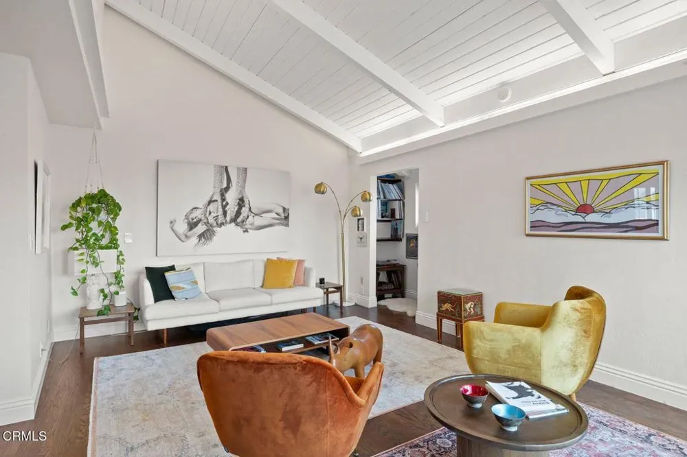 999 Waterbury Lane Ventura, CA 93001