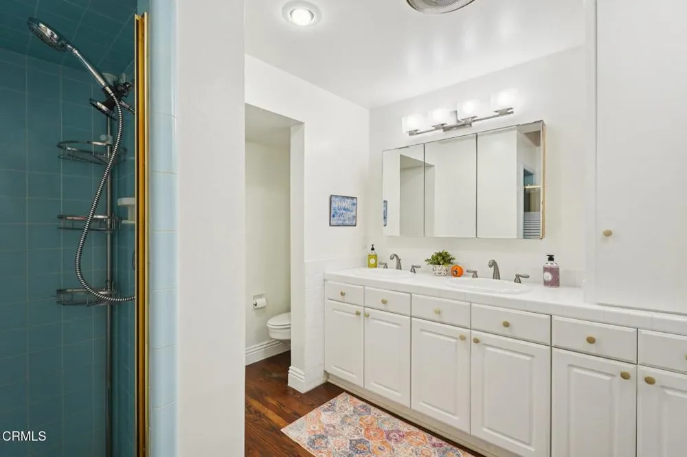 999 Waterbury Lane Ventura, CA 93001