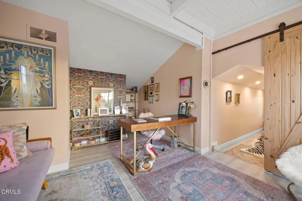 999 Waterbury Lane Ventura, CA 93001