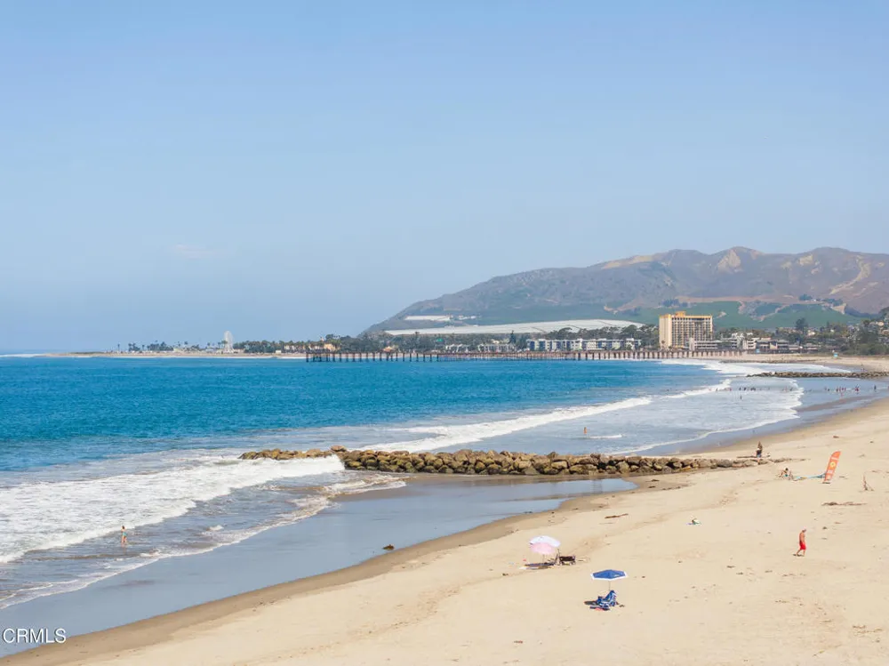 999 Waterbury Lane Ventura, CA 93001