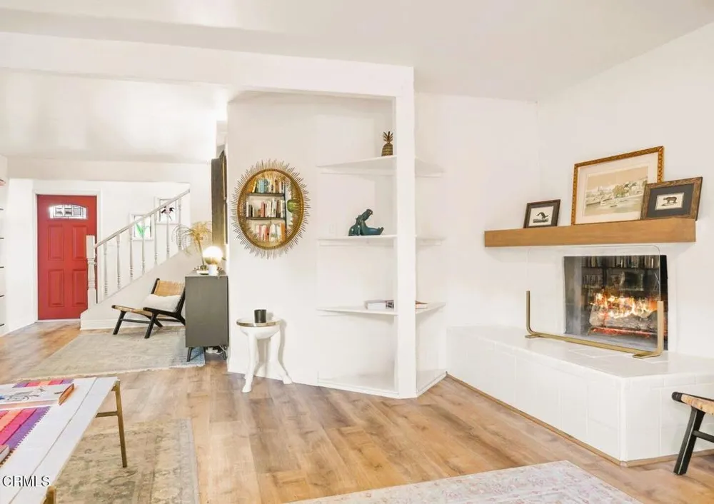 999 Waterbury Lane Ventura, CA 93001