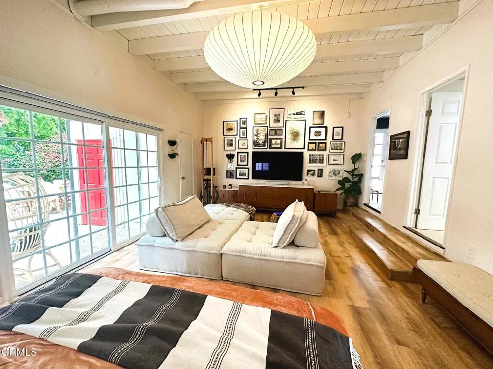 999 Waterbury Lane Ventura, CA 93001