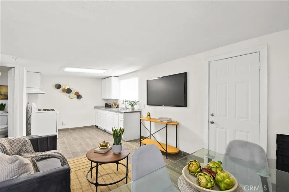 3008 Arrowhead #A San Bernardino, CA 92405