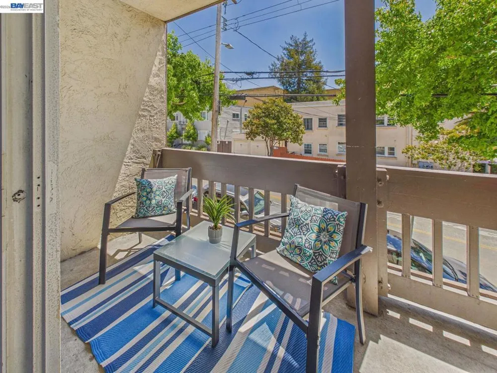 2201 Virginia St #2 Berkeley, CA 94709