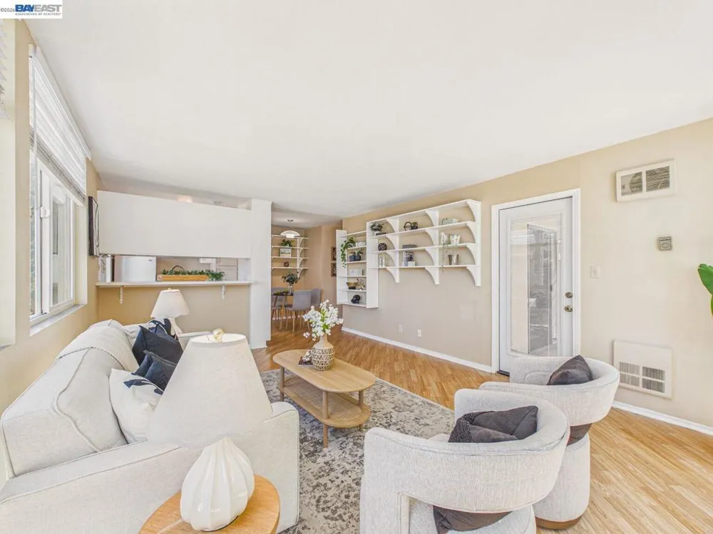 2201 Virginia St #2 Berkeley, CA 94709
