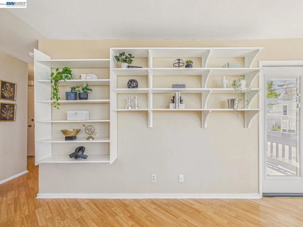 2201 Virginia St #2 Berkeley, CA 94709