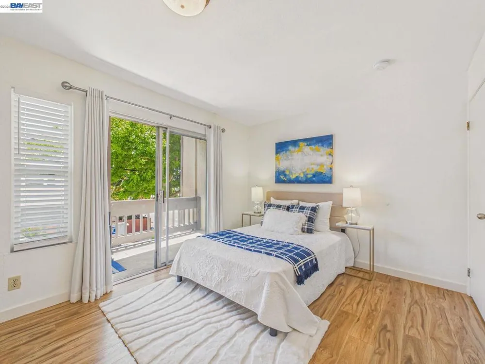 2201 Virginia St #2 Berkeley, CA 94709